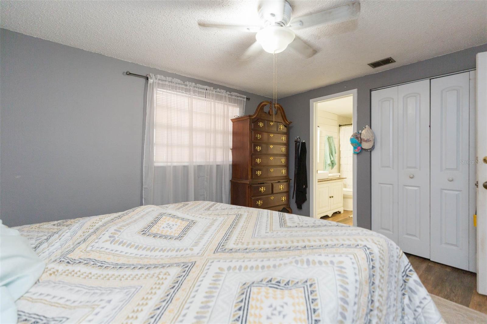 SHANGRI LA SUB UNIT - Residential