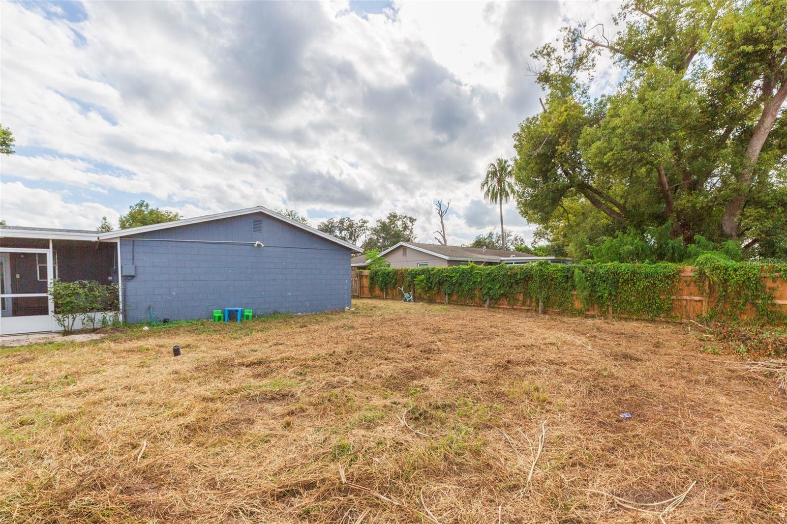 SHANGRI LA SUB UNIT - Residential