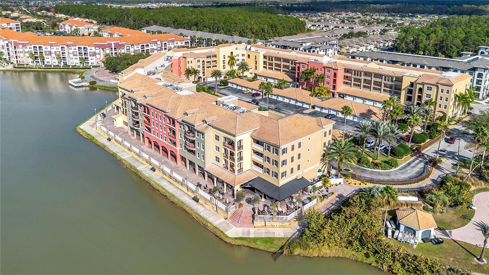 TUSCANY SQUARE 01 CONDO - Residential