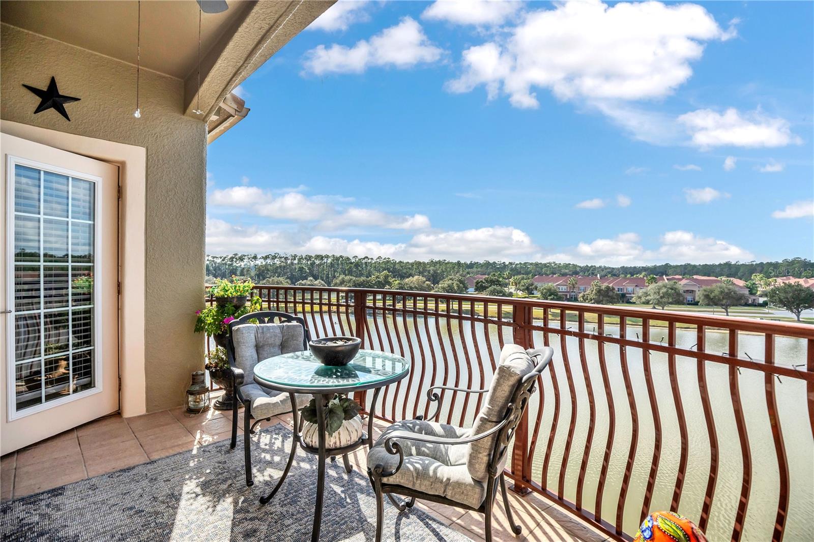 TUSCANY SQUARE 01 CONDO - Residential