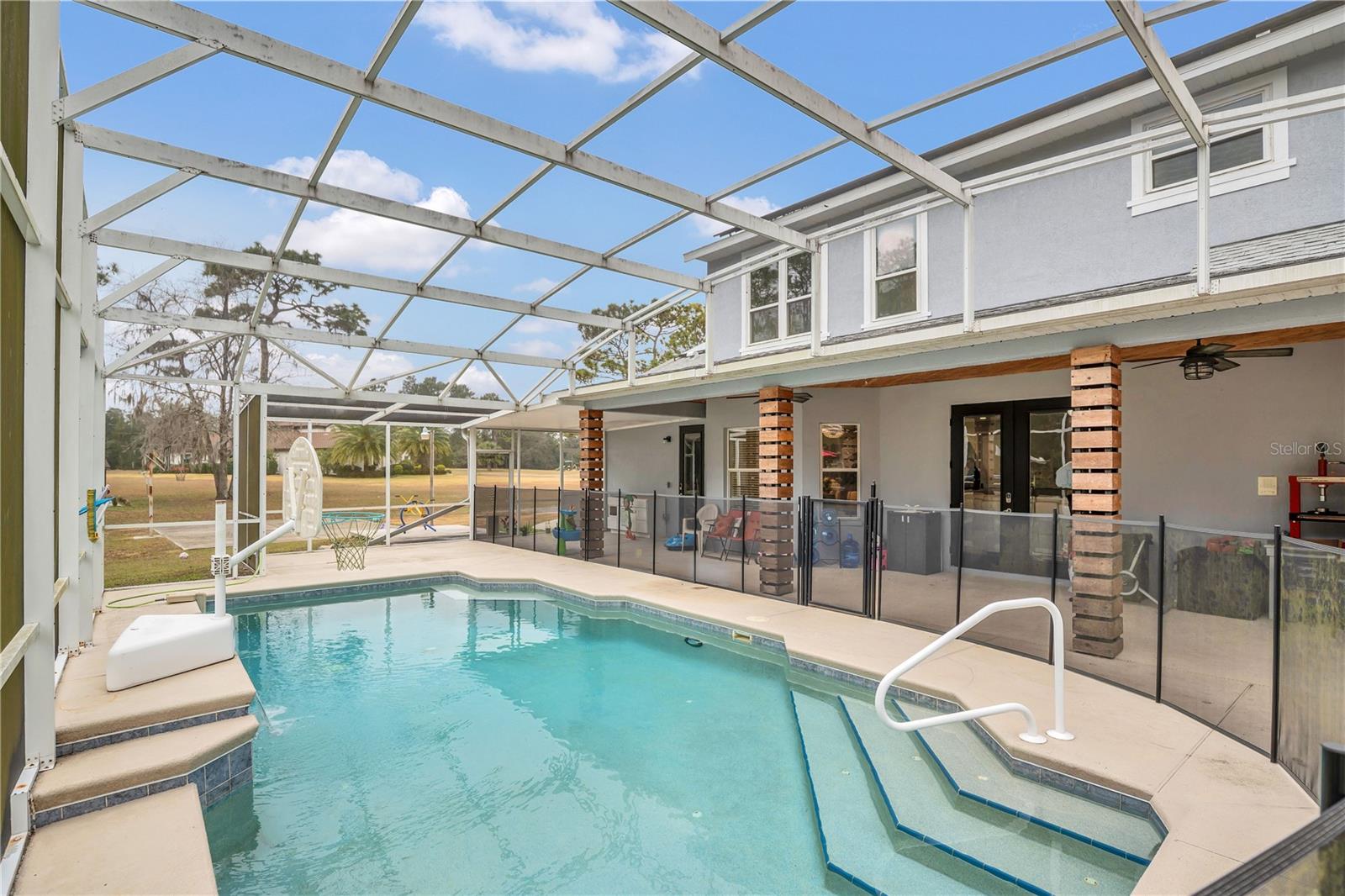 HILL & BECKMAN 5 - Residential