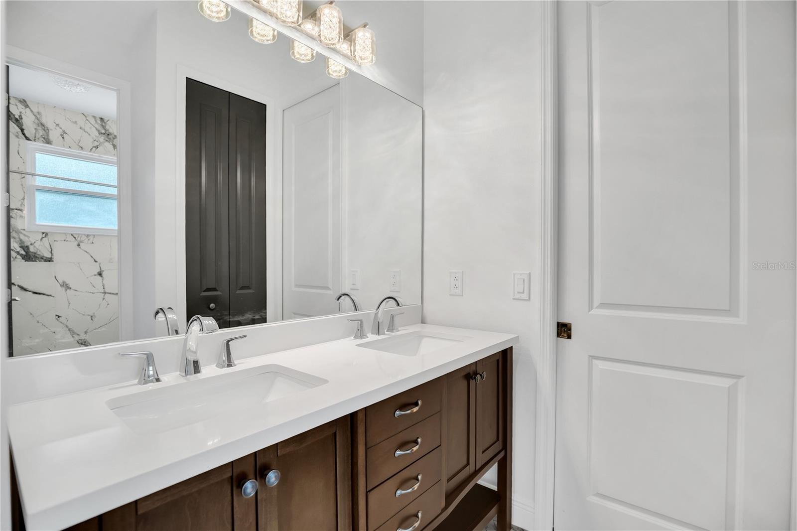 HILL & BECKMAN 5 - Residential