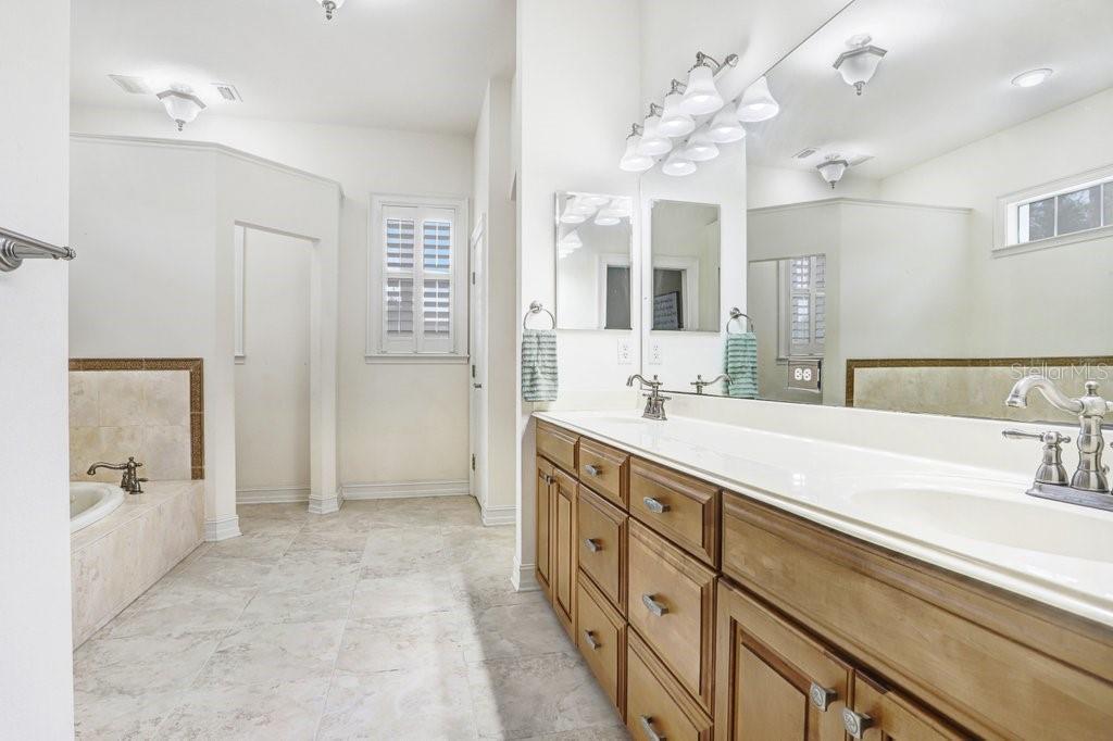 SHADY STABLES - Residential