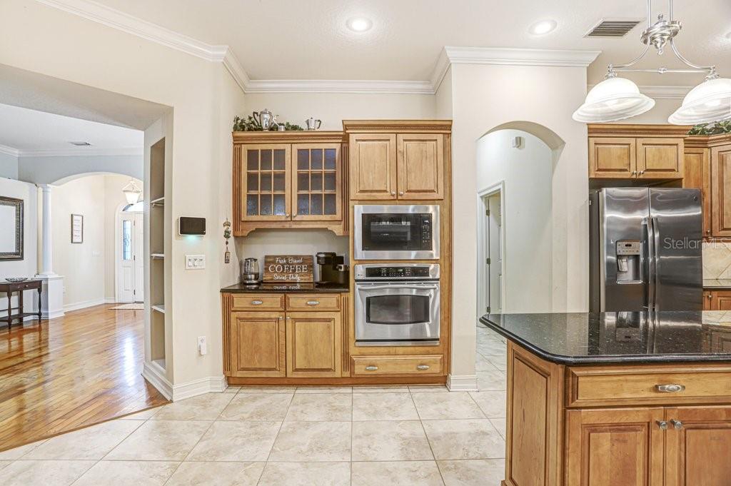 SHADY STABLES - Residential