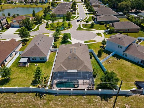 A home in EUSTIS