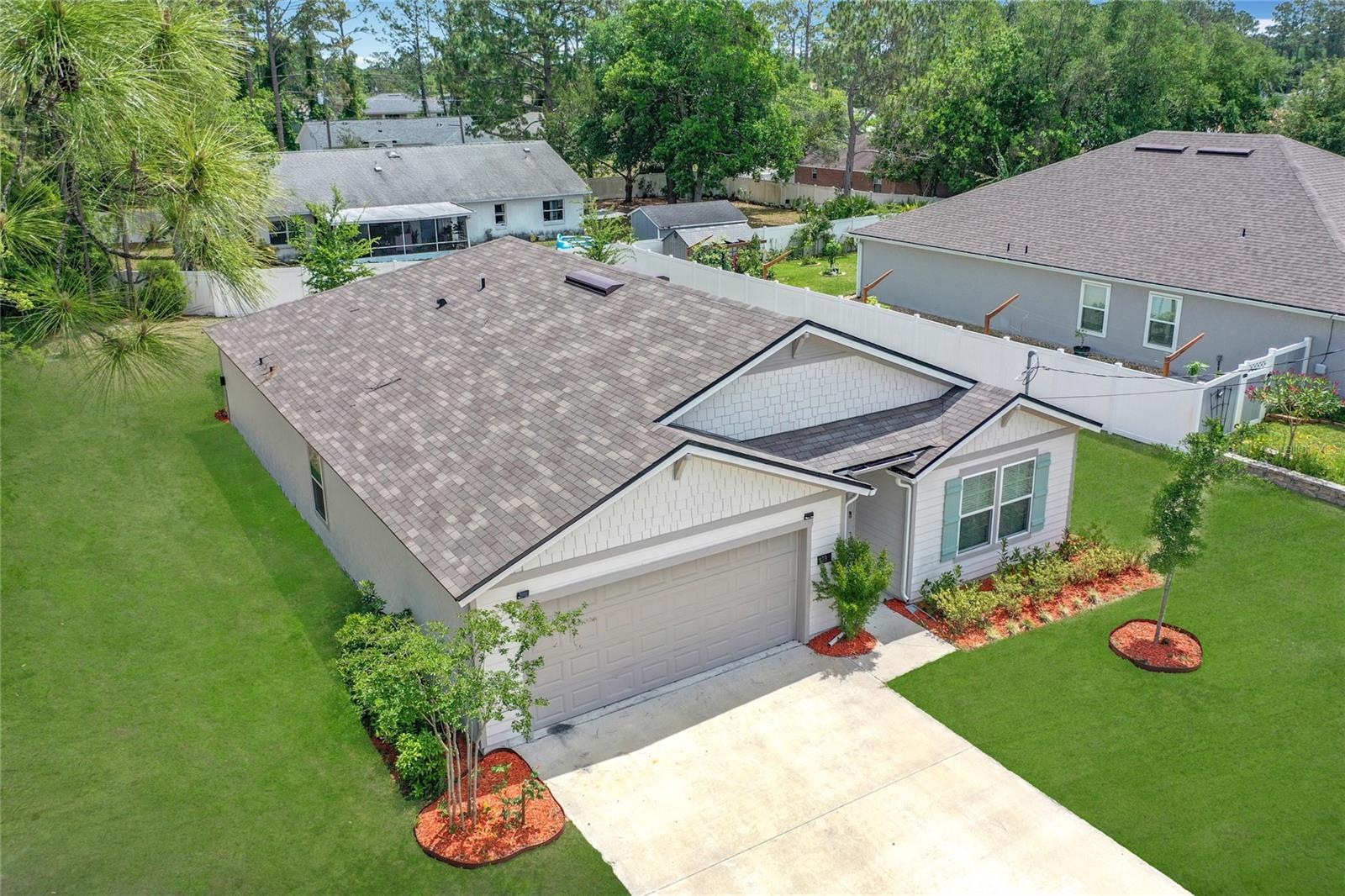 19 ROXLAND LANE