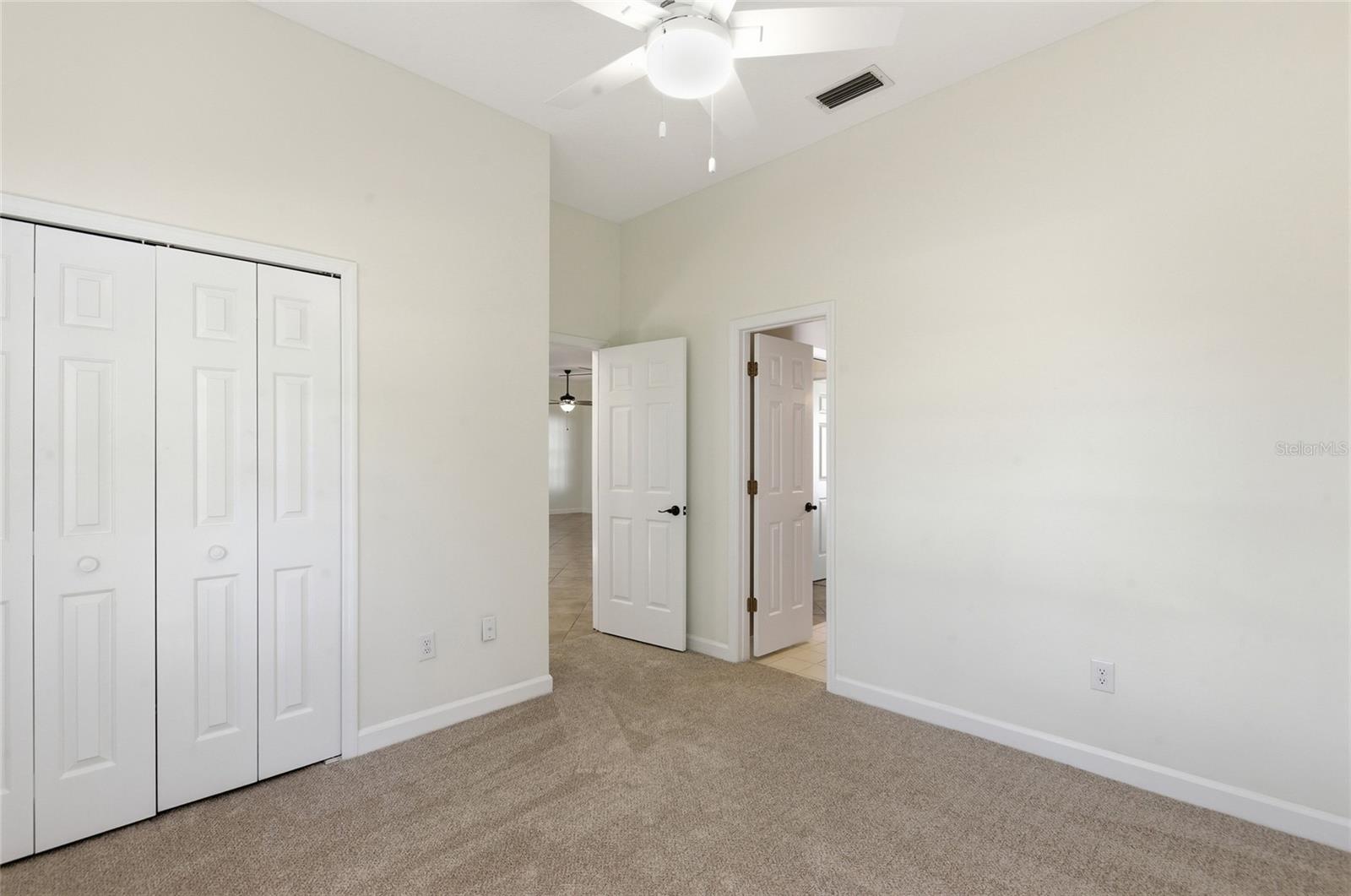 CROWN POINT SPGS - Residential