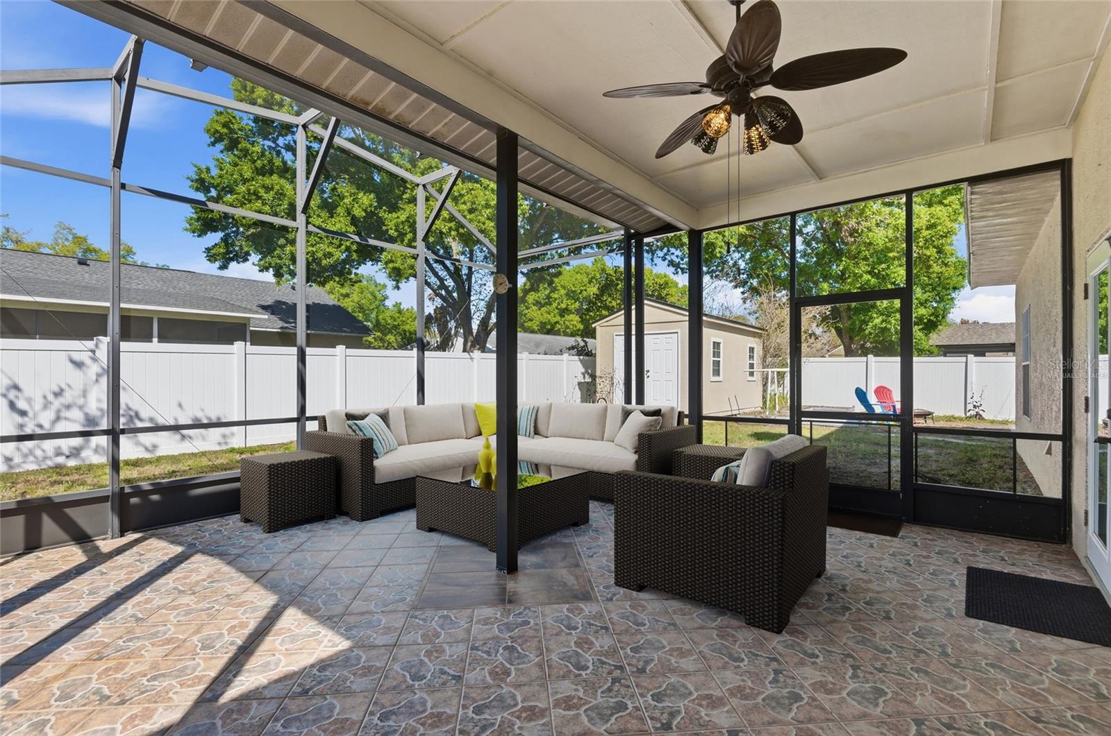 CROWN POINT SPGS - Residential