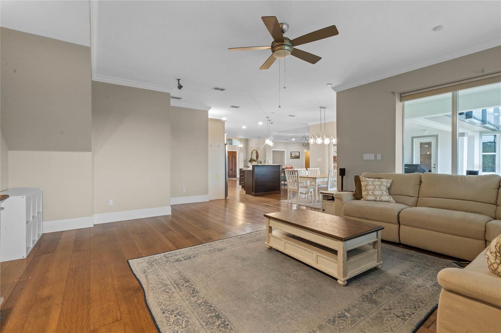 LAKE DOWN ESTATES - Residential