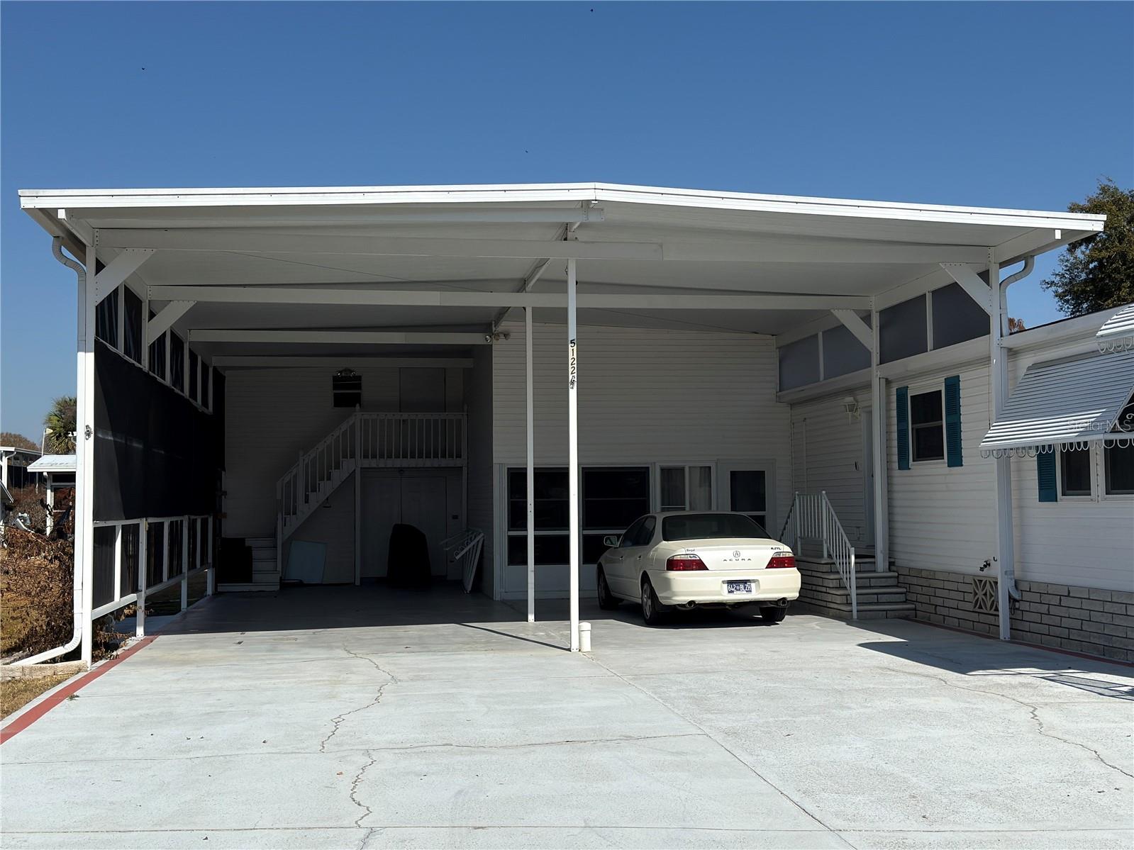 5122 SOUTHSHORE DRIVE