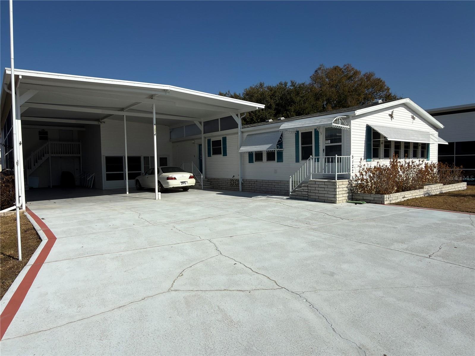 5122 SOUTHSHORE DRIVE