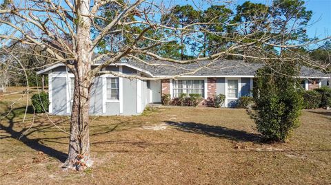 A home in LECANTO