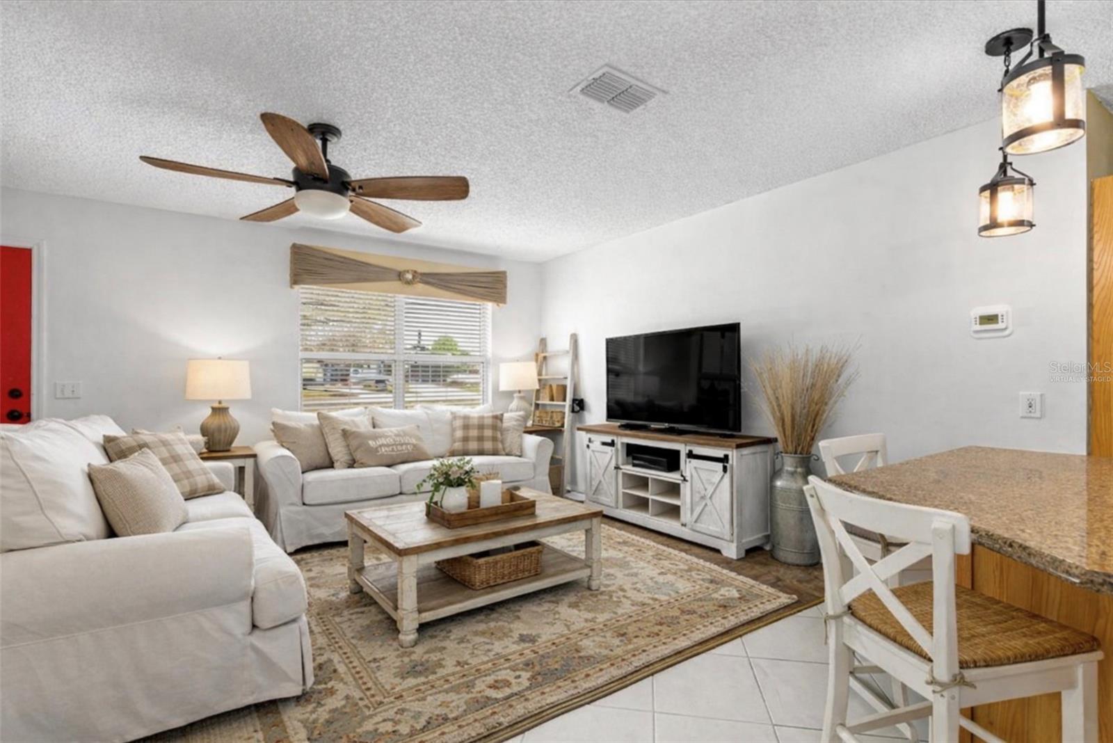 674 CAMINO DEL REY DRIVE