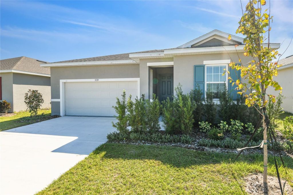 Photo of 5139 Kinsley Drive, Winter Haven, FL 33884 (MLS # S5127739)