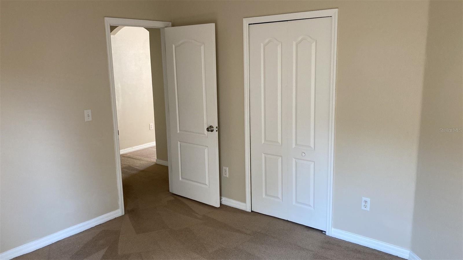 ASBEL CREEK PH 01 - Residential Lease