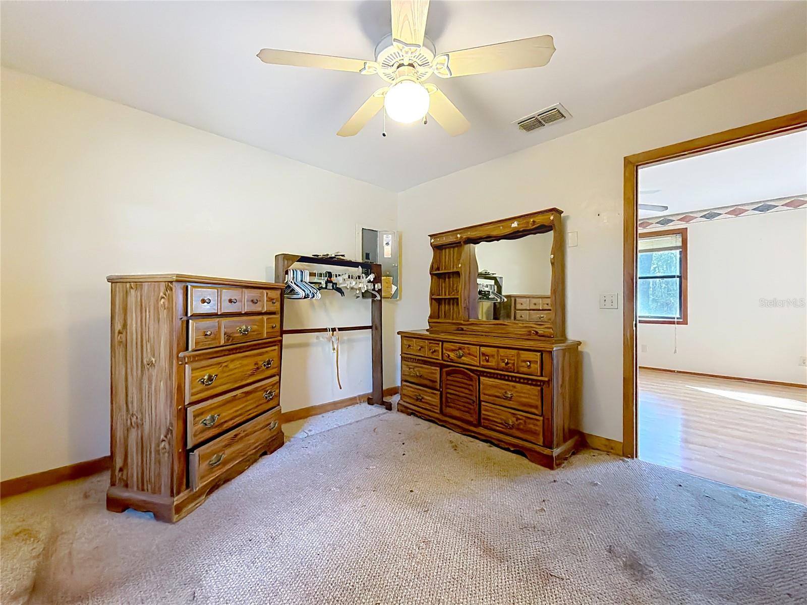 LAKE TROPICANA RANCHETTES - Residential