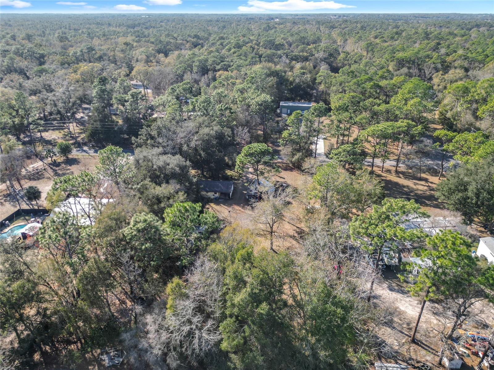 LAKE TROPICANA RANCHETTES - Residential