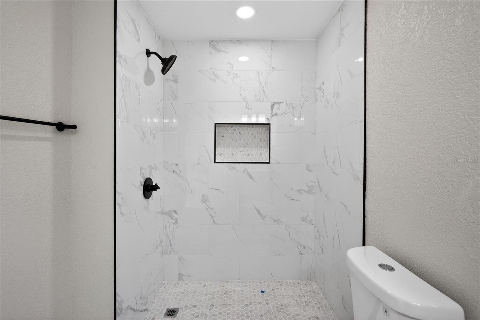 MCRAE & ROBSONS SUB - Residential