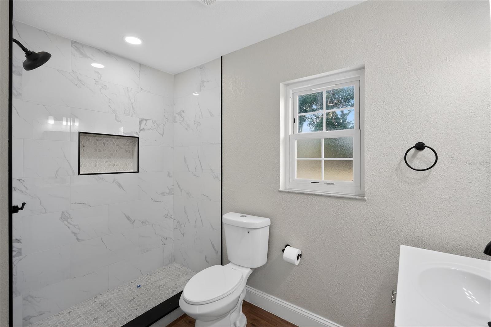 MCRAE & ROBSONS SUB - Residential