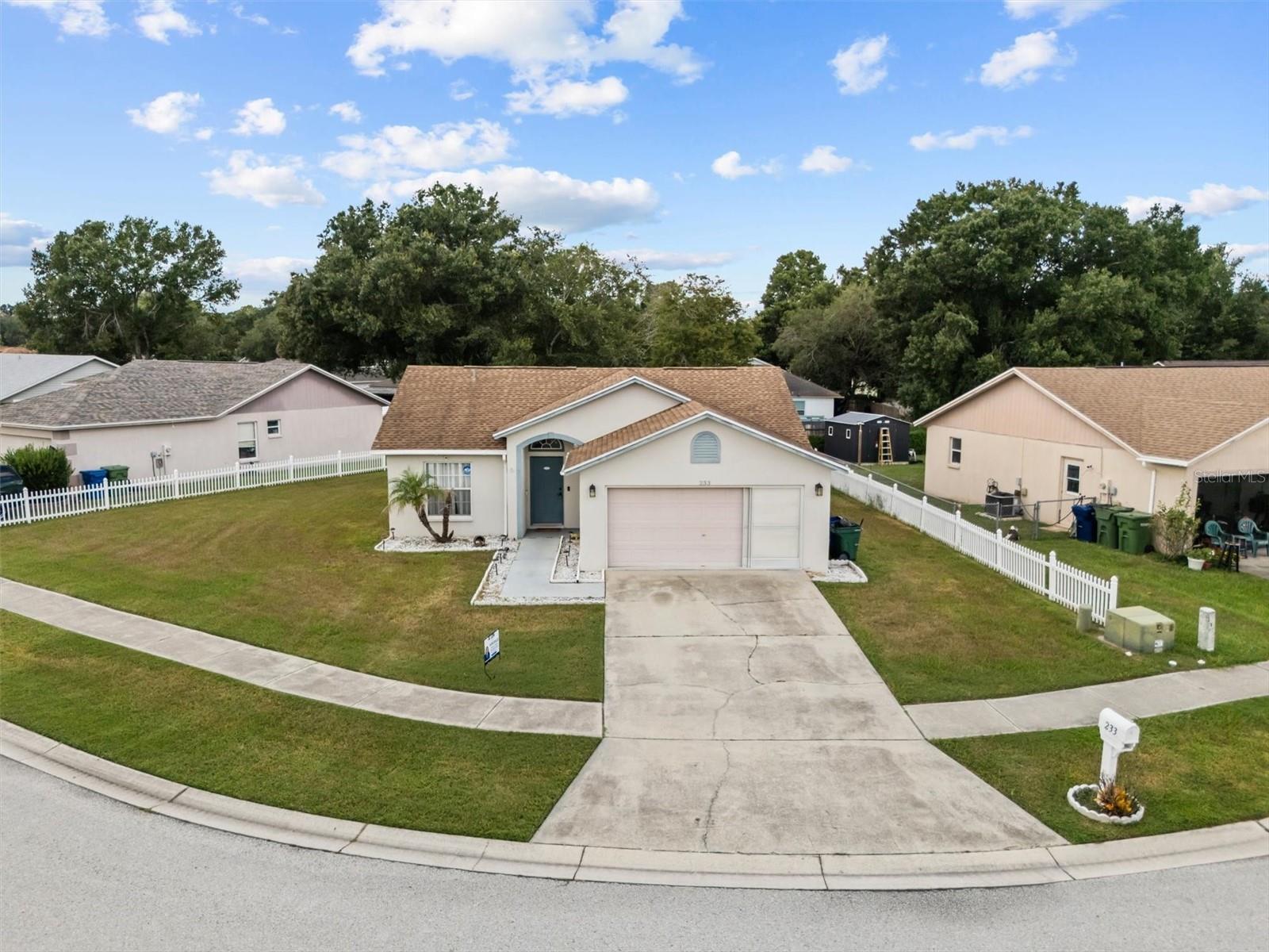233 KINGS POND AVENUE