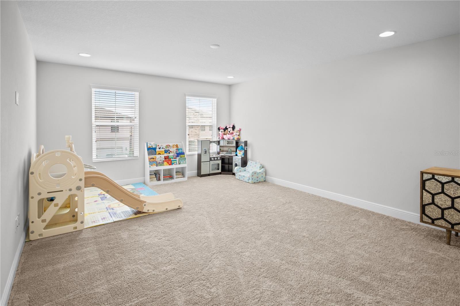 HAWKSTONE - Residential