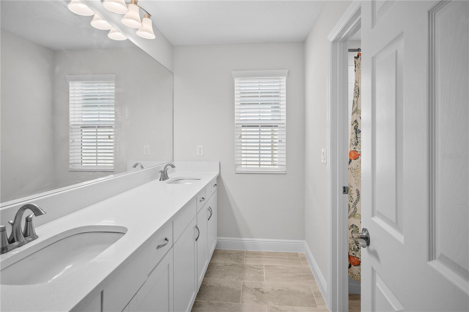 HAWKSTONE - Residential