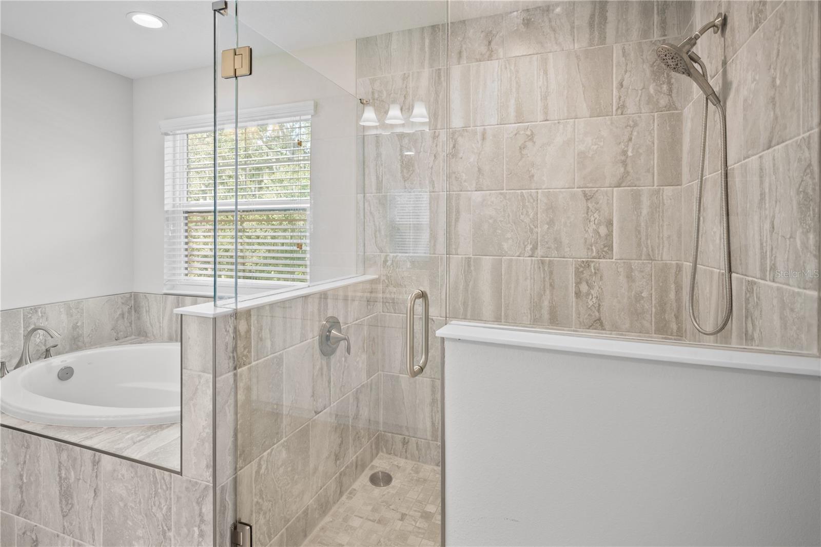 HAWKSTONE - Residential