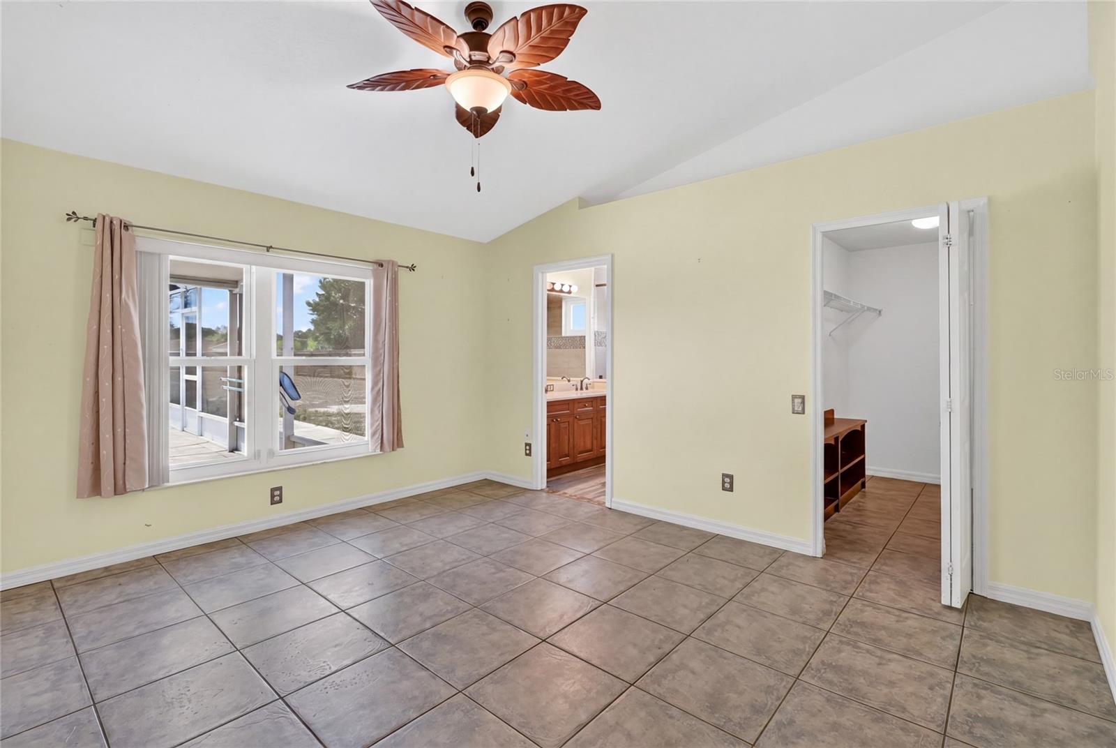 COLONIAL HILLS PH 2 - Residential