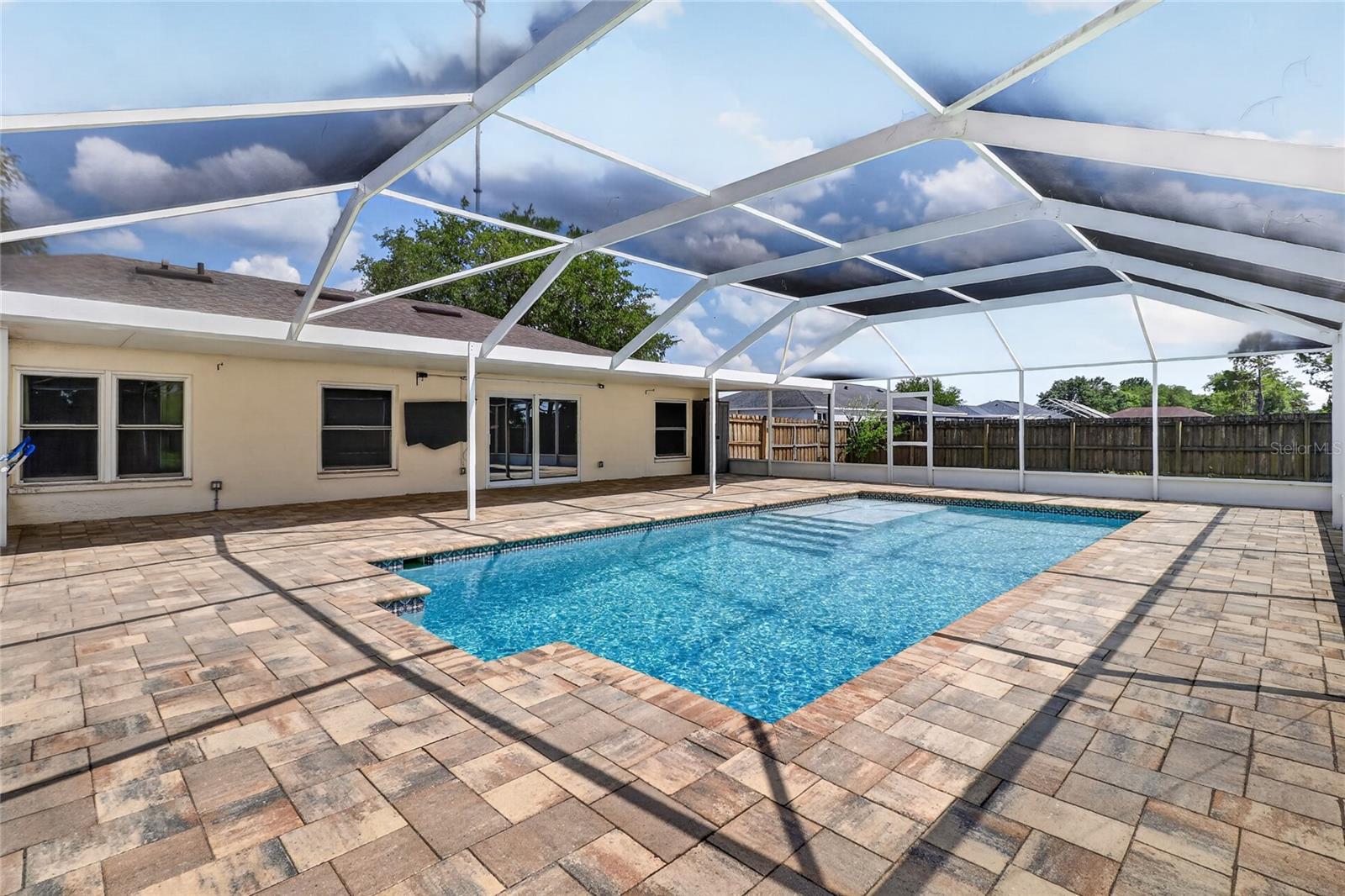COLONIAL HILLS PH 2 - Residential