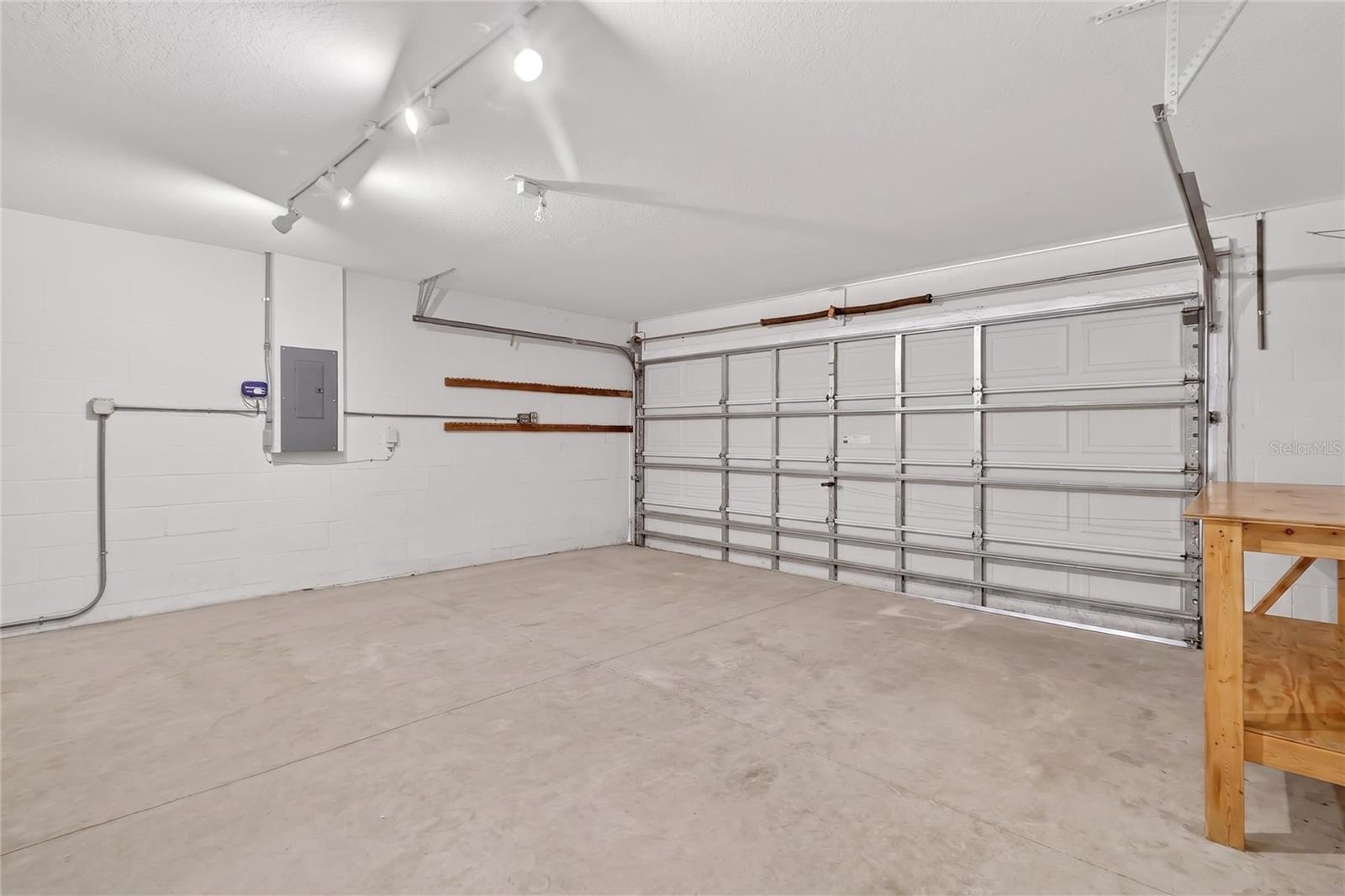 COLONIAL HILLS PH 2 - Residential