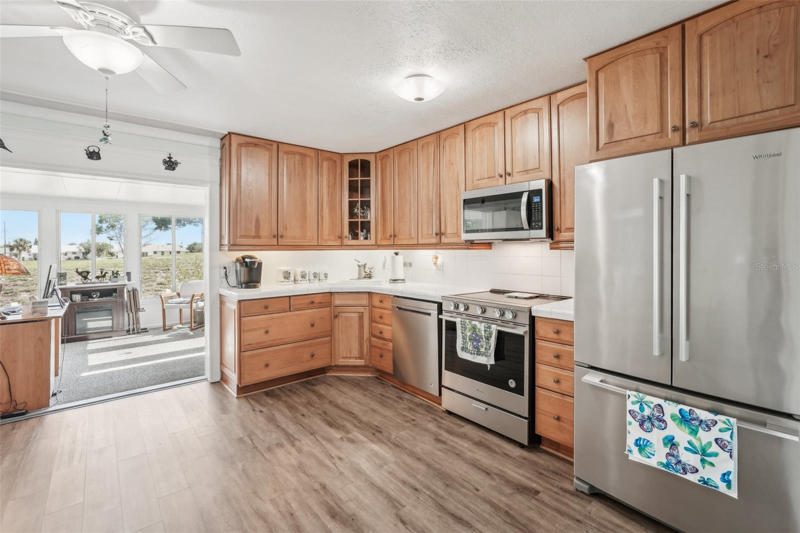 RUTGERS PLACE A CONDO AM - Residential