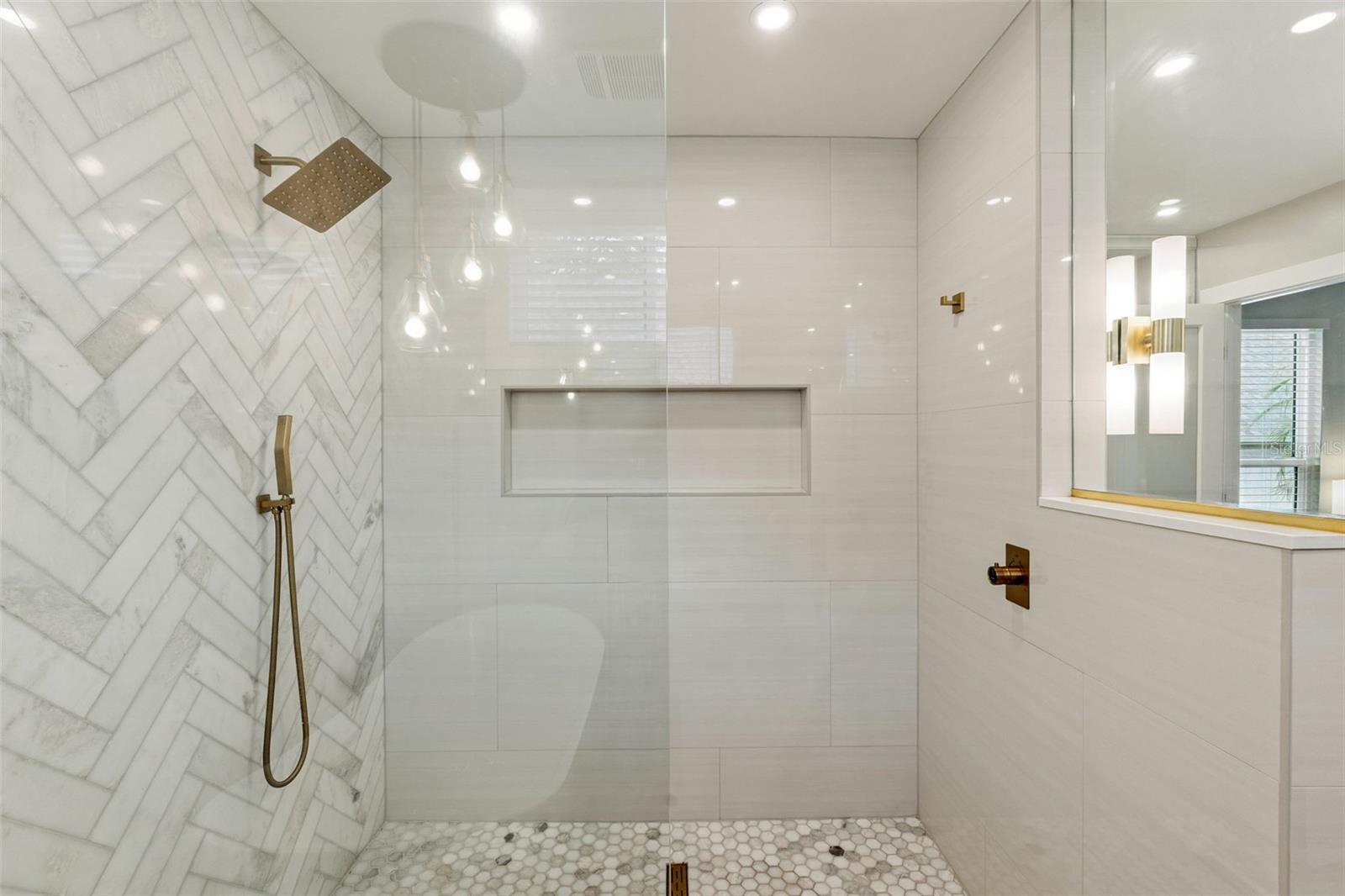 SWEETWATER OAKS SEC 11 - Residential