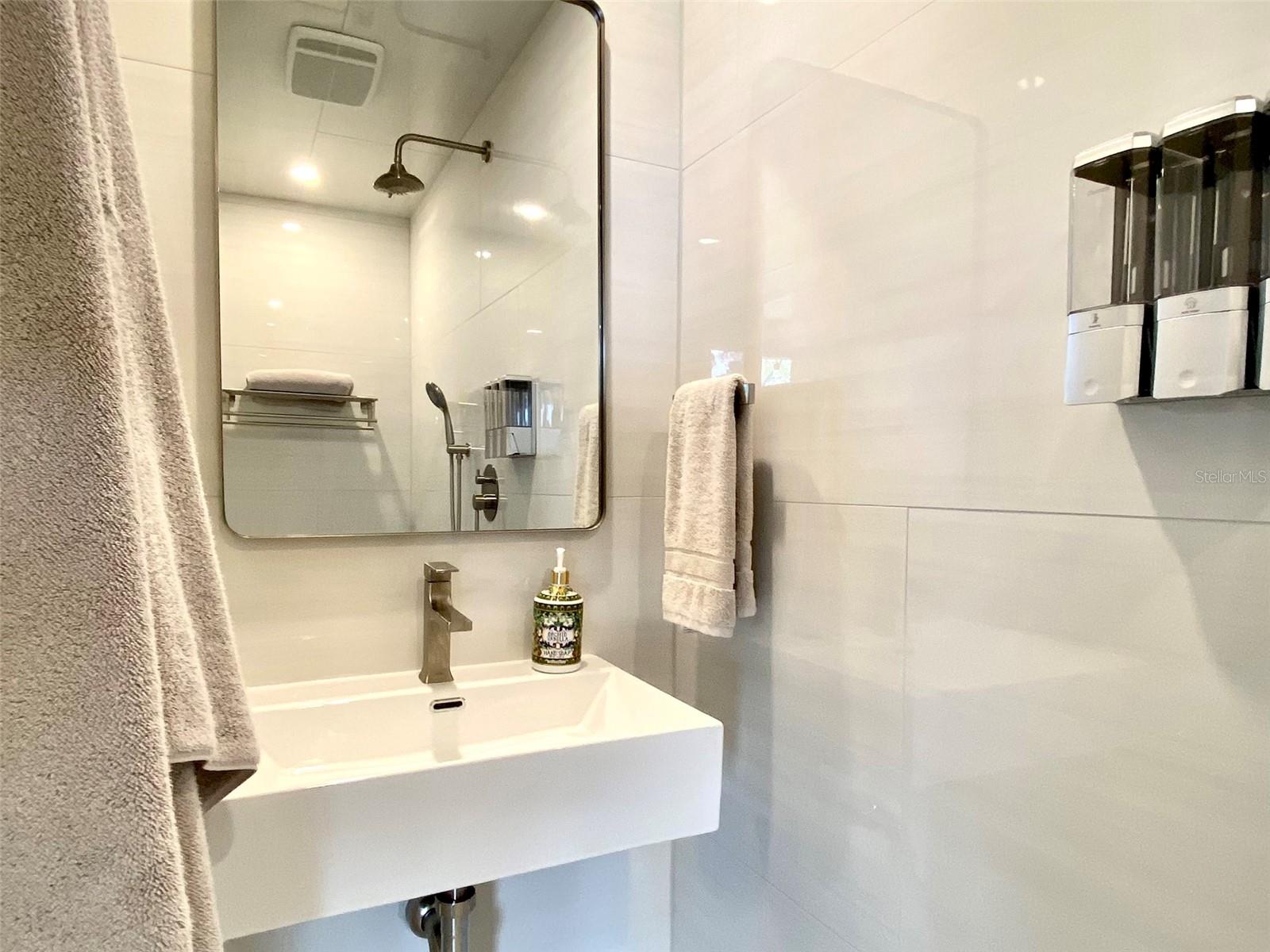 SWEETWATER OAKS SEC 11 - Residential