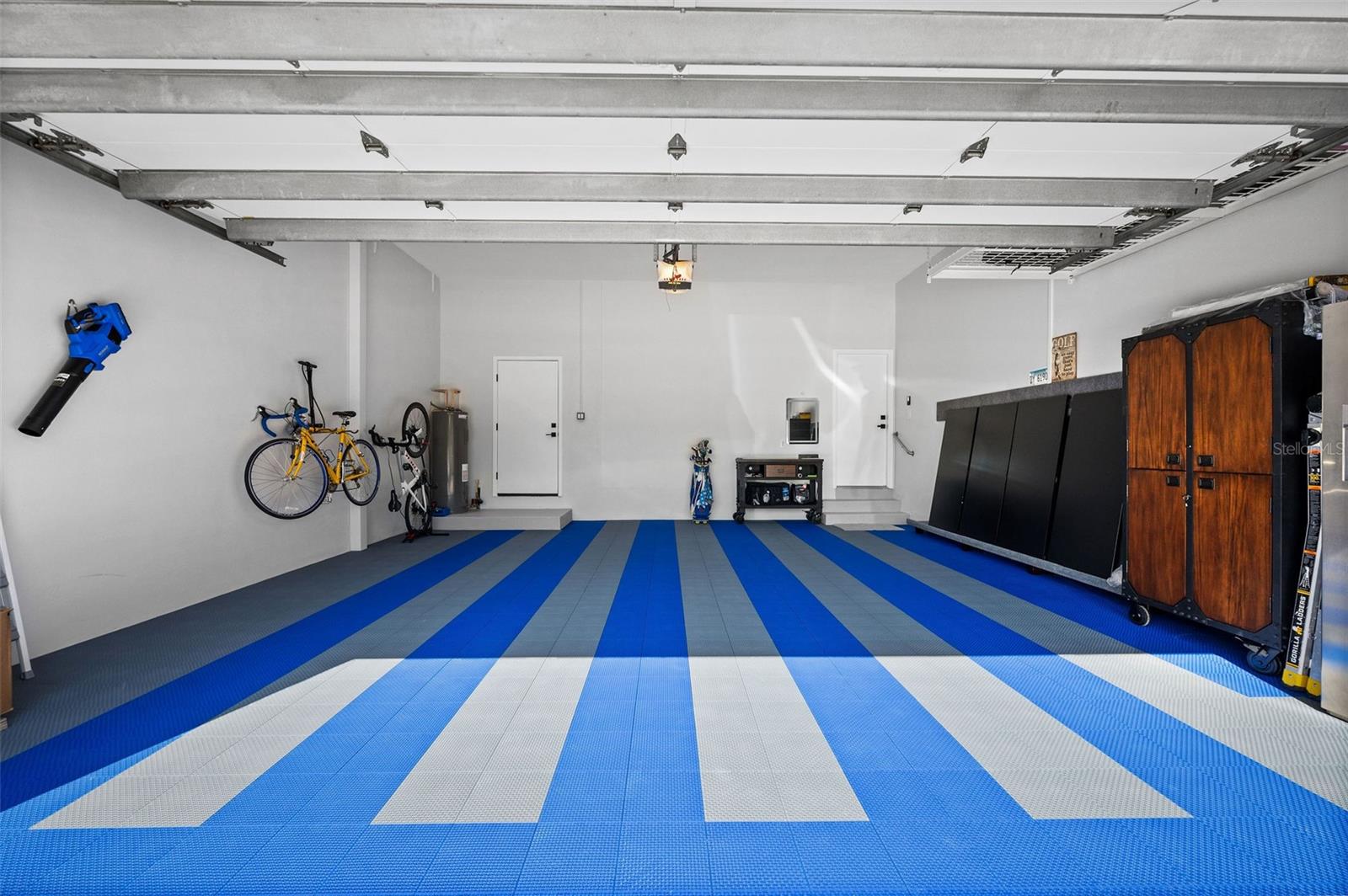 VAMO 3RD ADD TO - Residential Lease