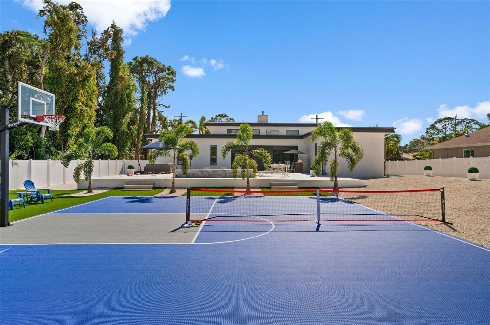 VAMO 3RD ADD TO - Residential Lease