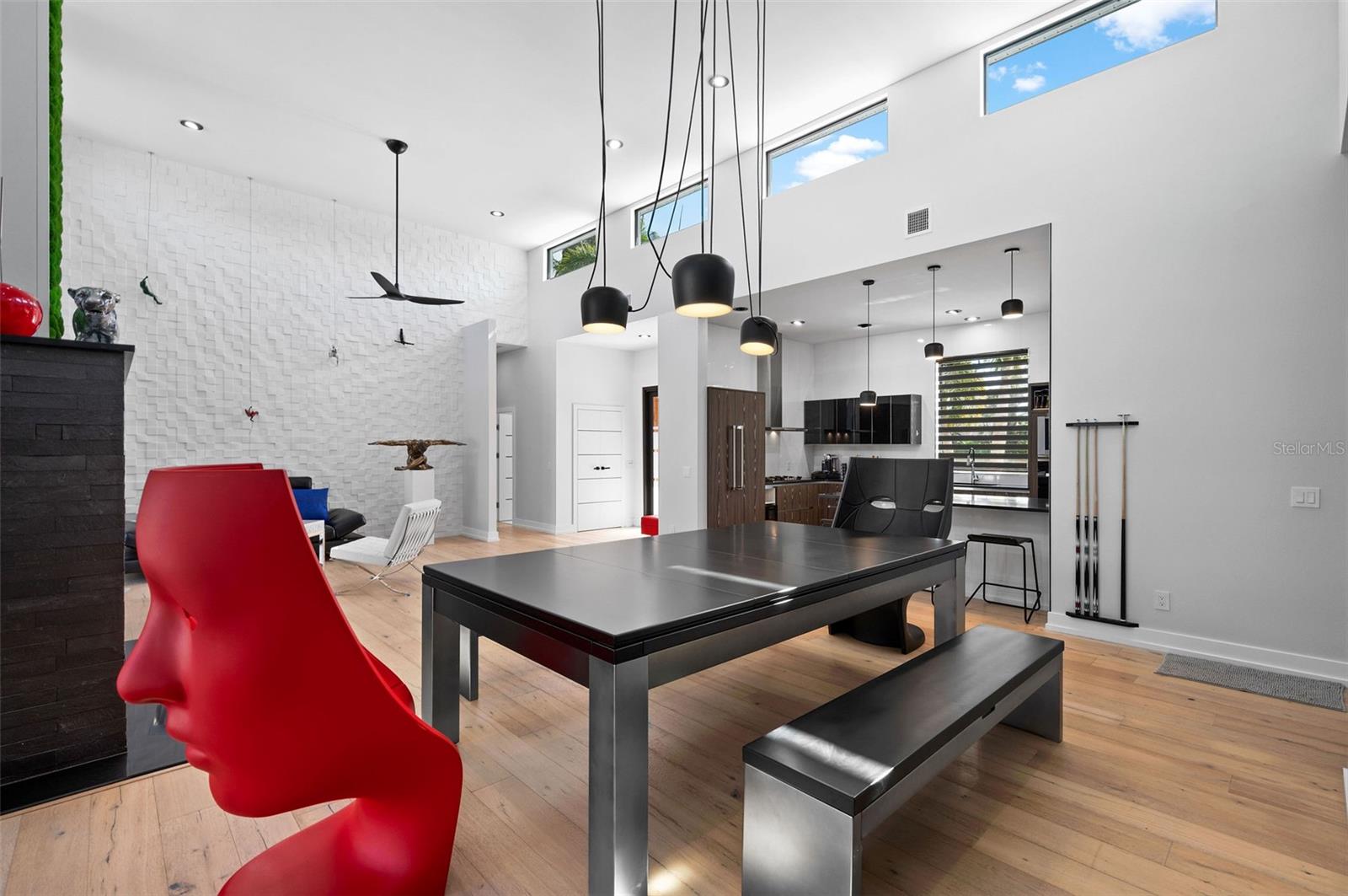 VAMO 3RD ADD TO - Residential Lease