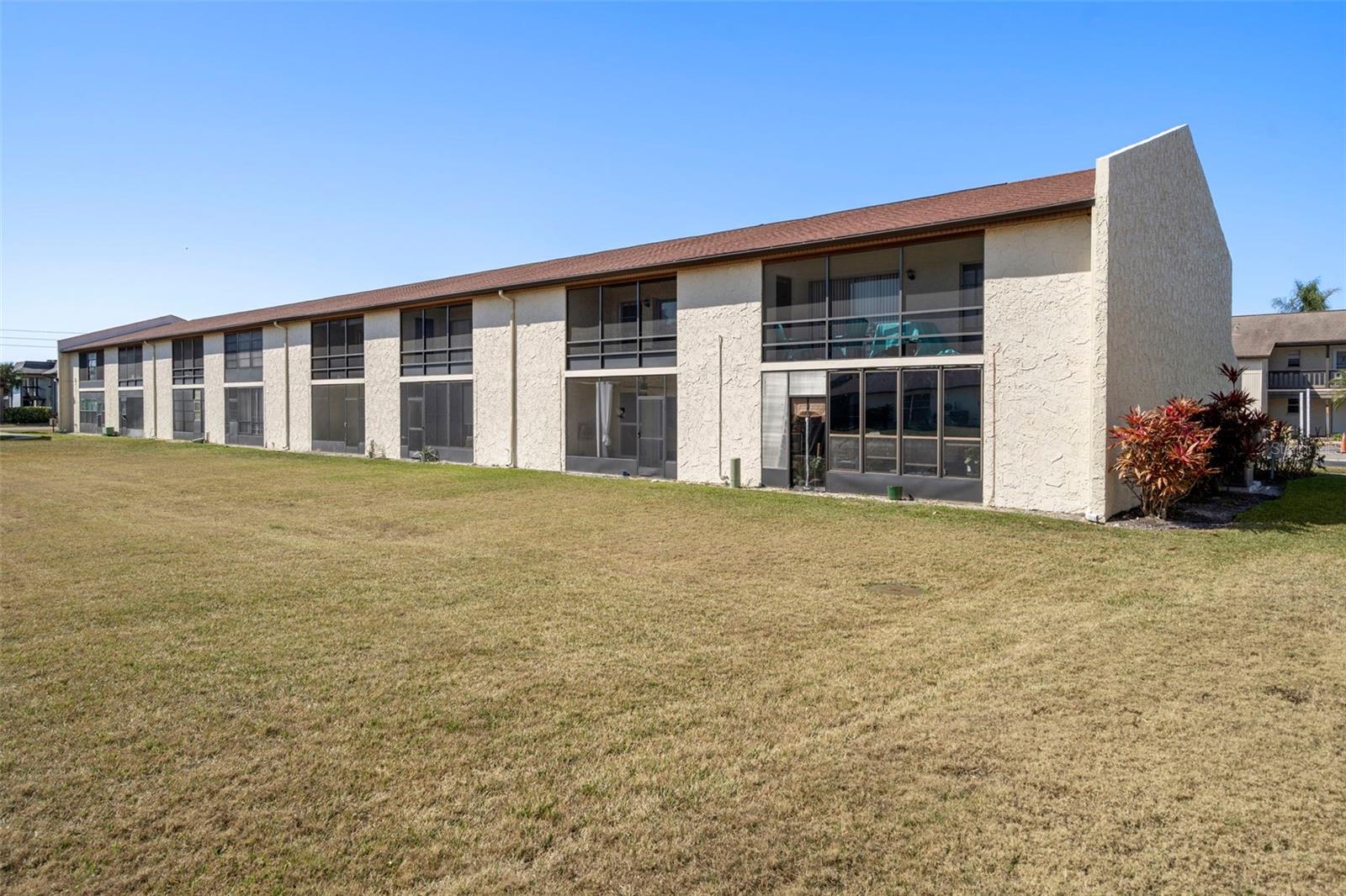 HARBOR VILLAS CONDO PH 03 - Residential