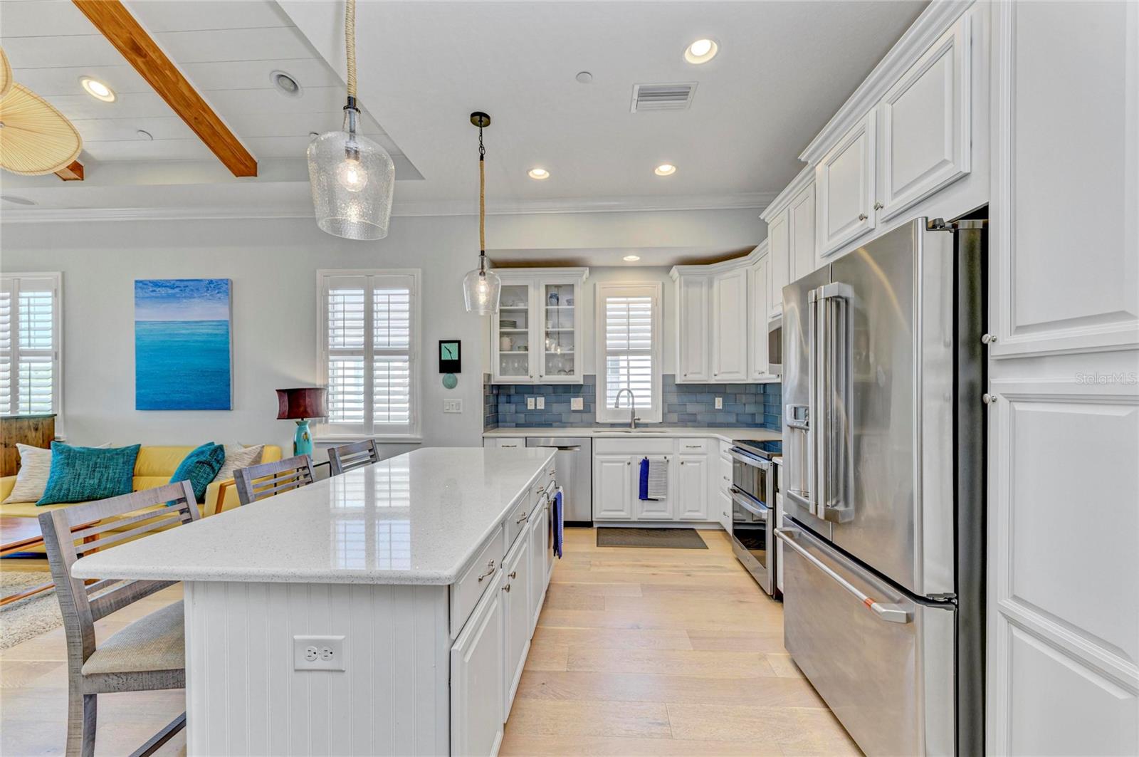 MANGROVE WALK ON HARBOUR ISLE PH 5 A PH - Residential