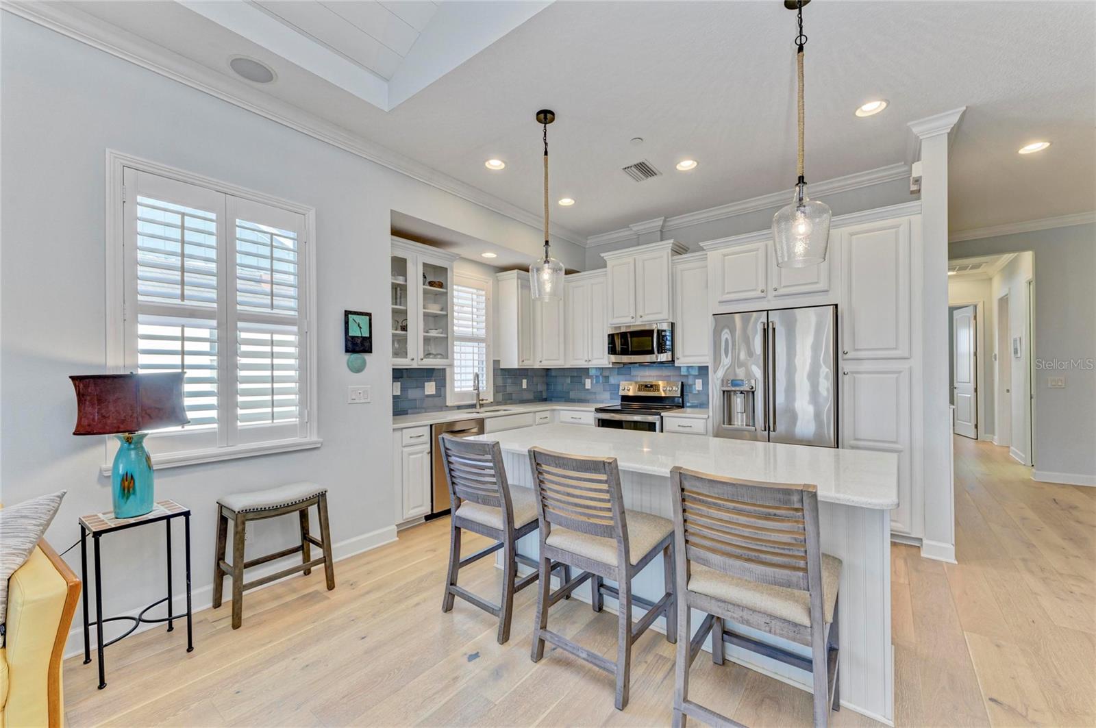 MANGROVE WALK ON HARBOUR ISLE PH 5 A PH - Residential