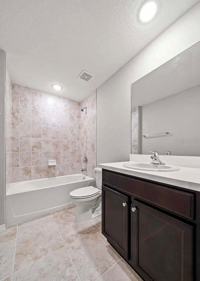 PORT MALABAR UNIT 15 - Residential Lease