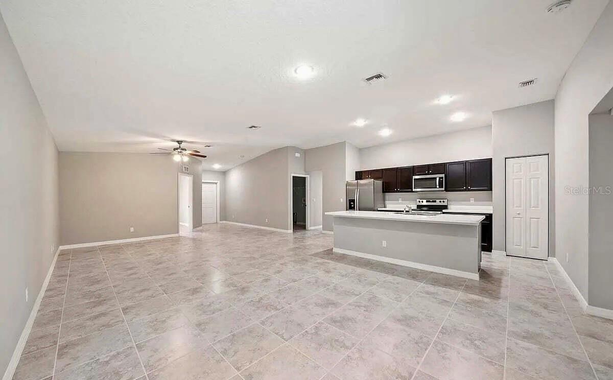 PORT MALABAR UNIT 15 - Residential Lease