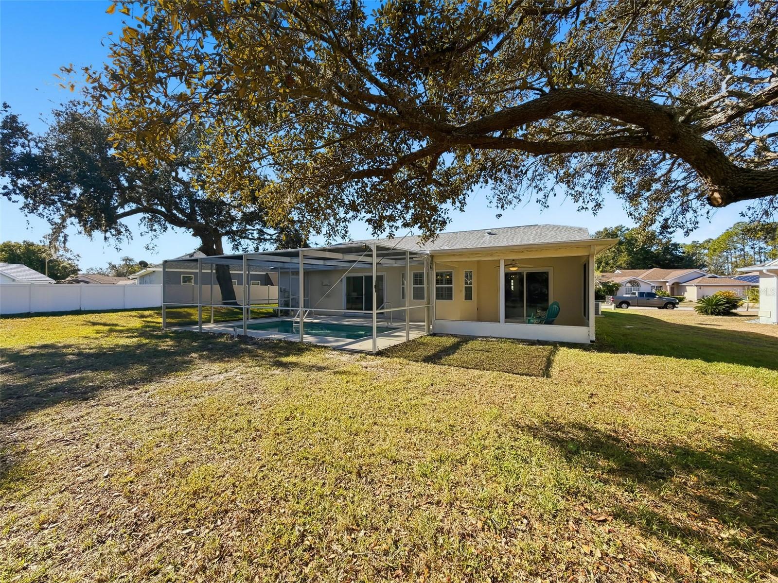FAIRWAY OAKS - Residential