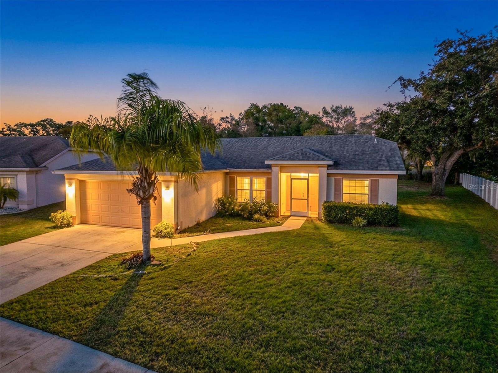 FAIRWAY OAKS - Residential