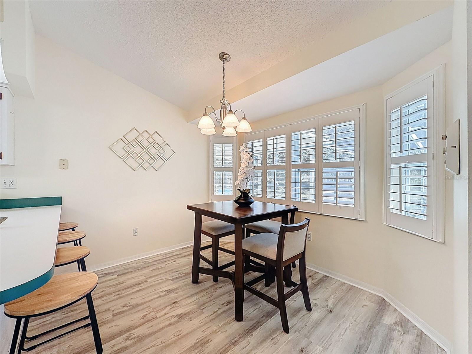 FAIRWAY OAKS - Residential