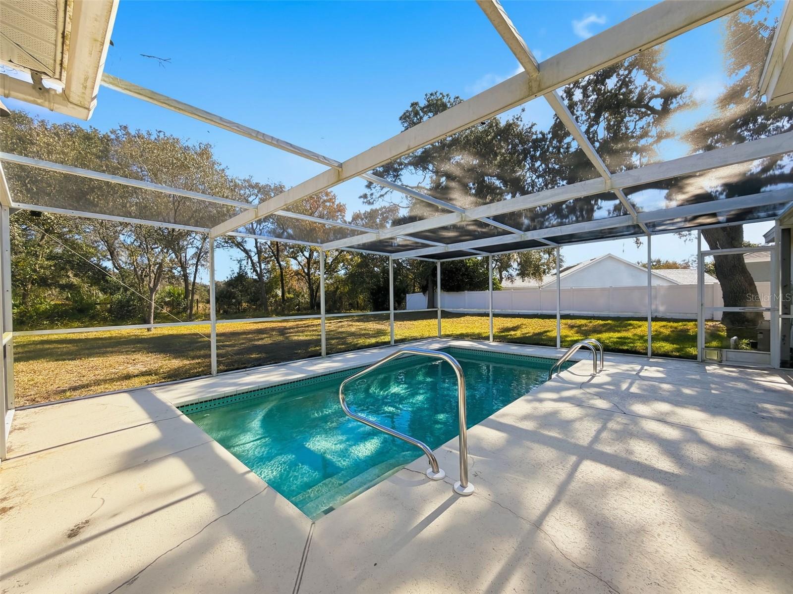 FAIRWAY OAKS - Residential