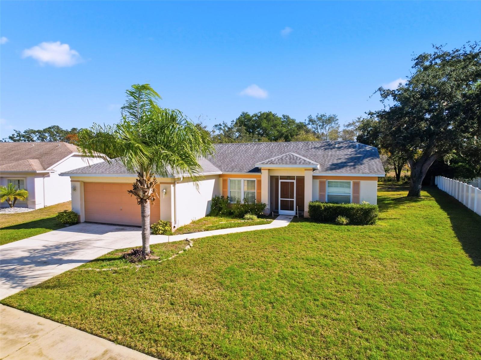 FAIRWAY OAKS - Residential