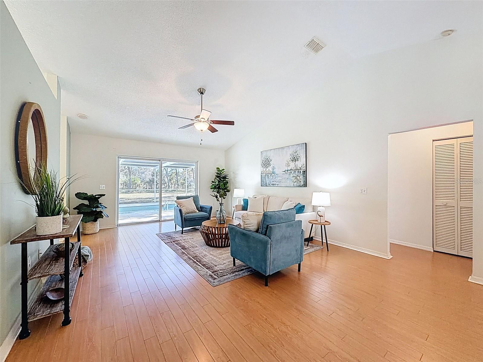 FAIRWAY OAKS - Residential