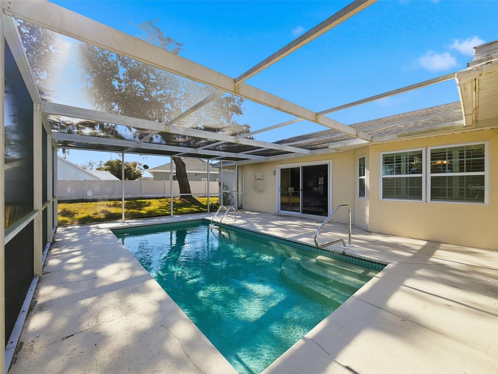 FAIRWAY OAKS - Residential