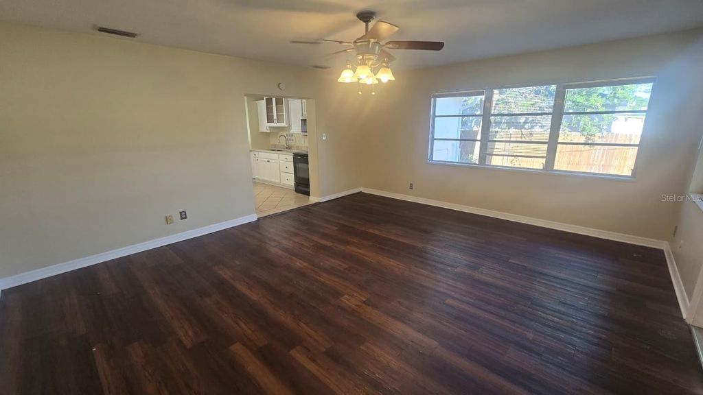 Photo of 3164 33rd Avenue N, St Petersburg, FL 33713 (MLS # TB8497419)