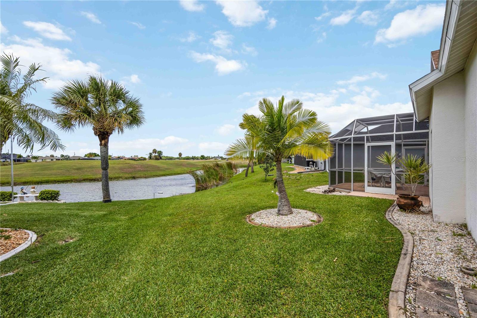 ROTONDA WEST PEBBLE BEACH - Residential